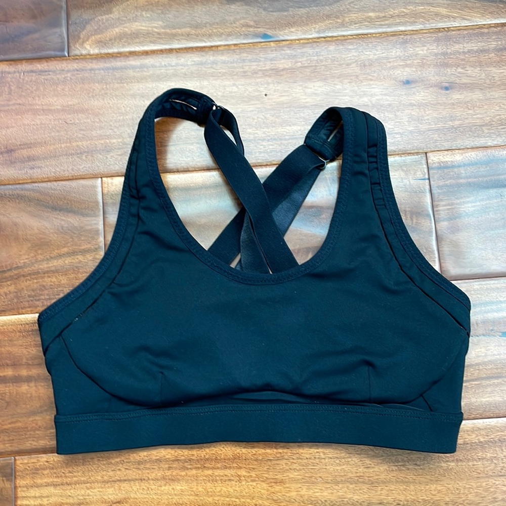 Black Fabletics Sports Bra w Adjustable Straps, Sz M
